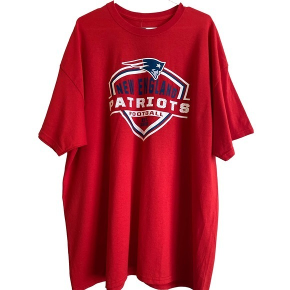 Majestic New England Patriots Red‎ T-Shirt Size 2 XL